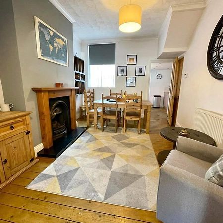 Spacious 3 Bedroom Retreat For Professionals Kingston upon Hull Exterior foto